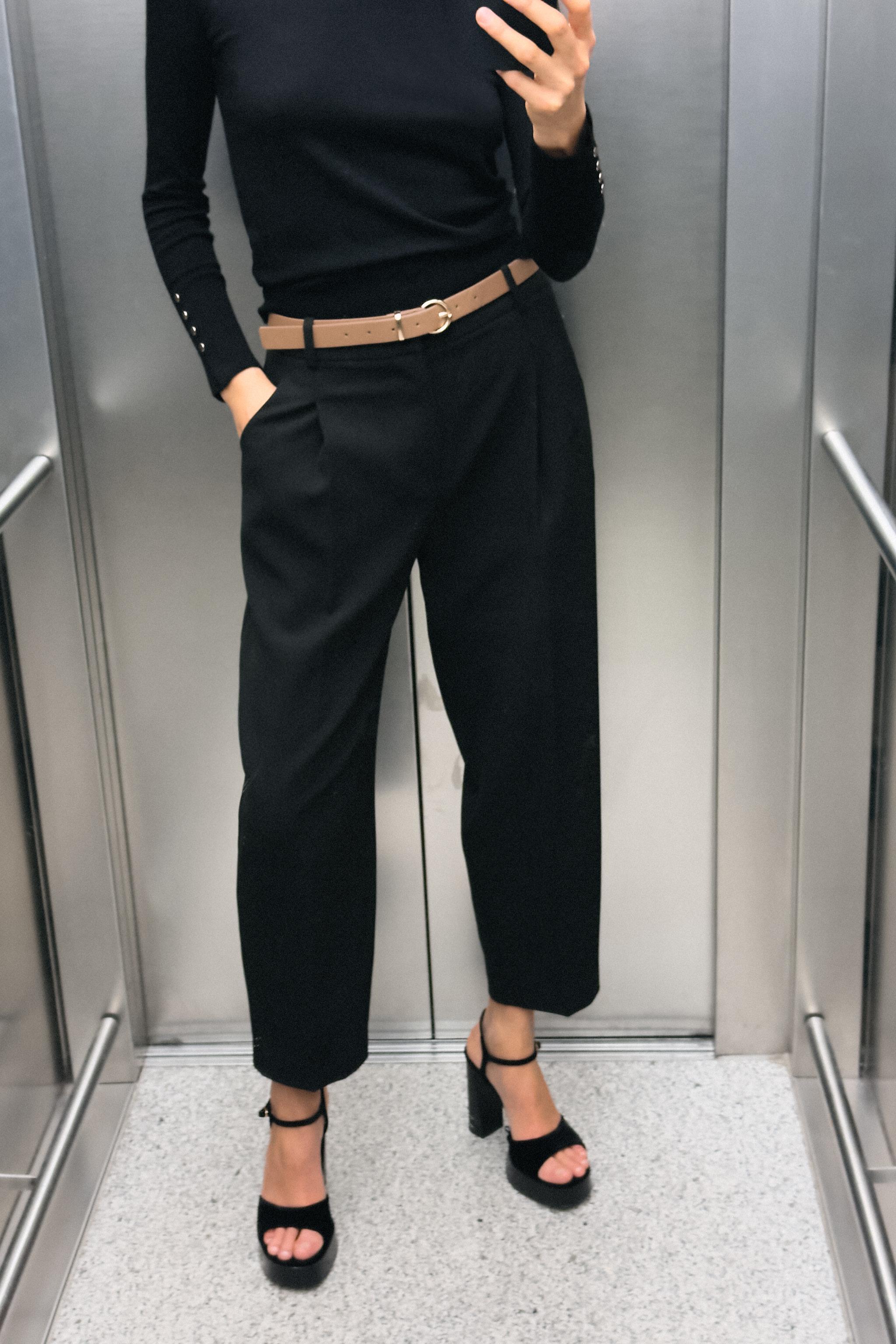 PLEATED PANTS WITH BELT