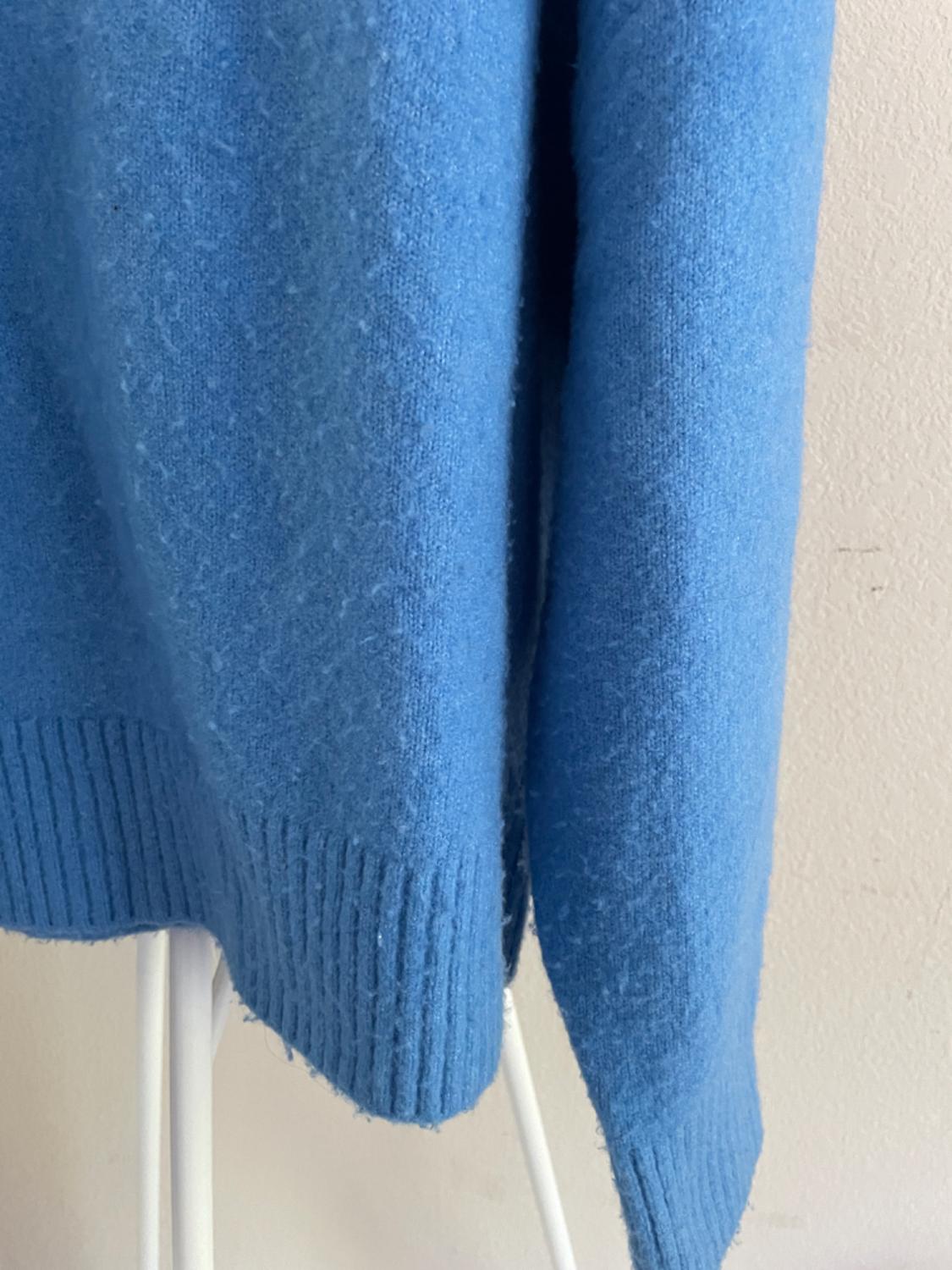 SOFT KNIT SWEATER - Image 4
