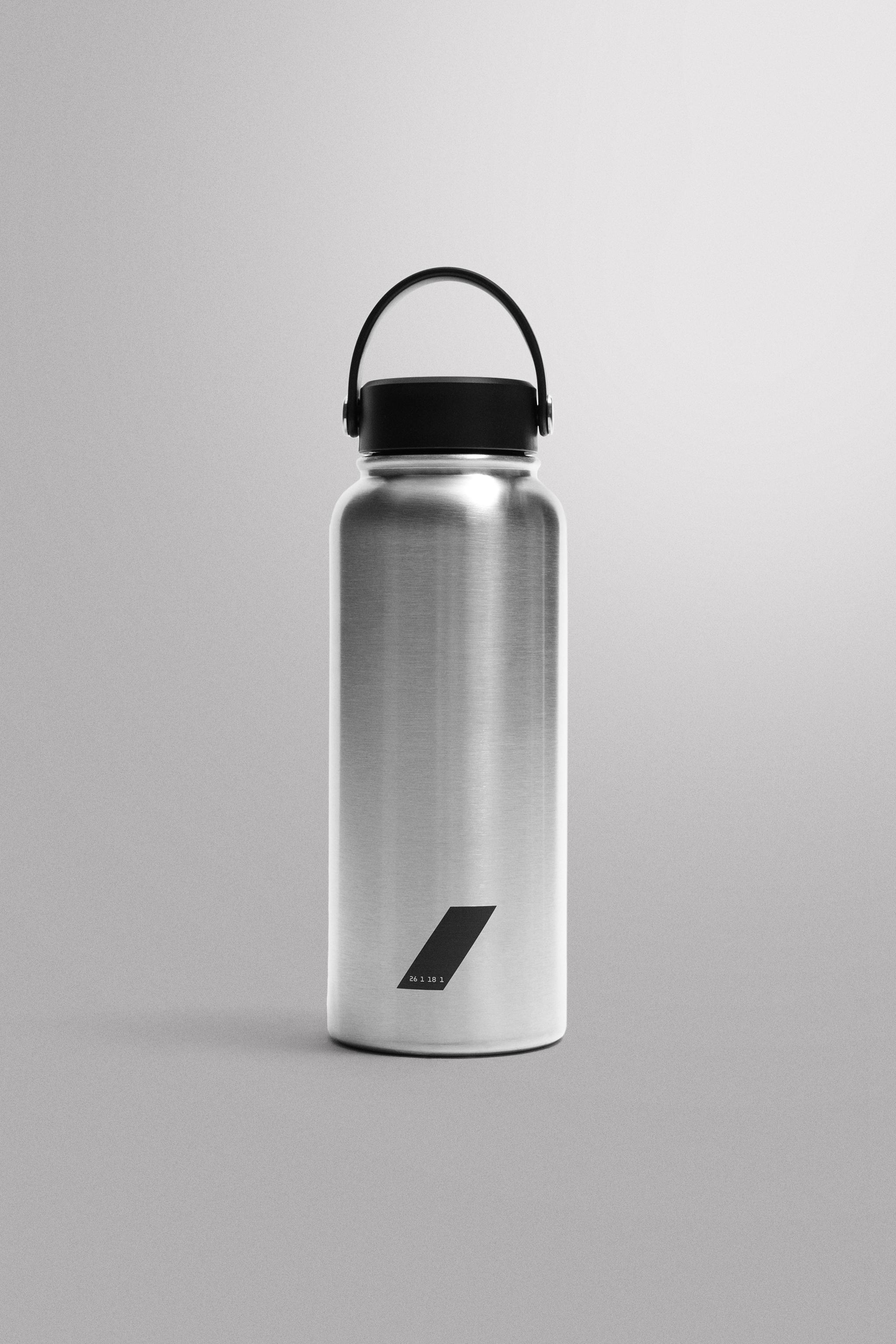 STAINLESS STEEL BOTTLE 1L — Silver