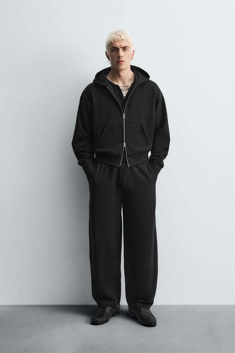CROPPED FIT HOODIE SWEATSHIRT