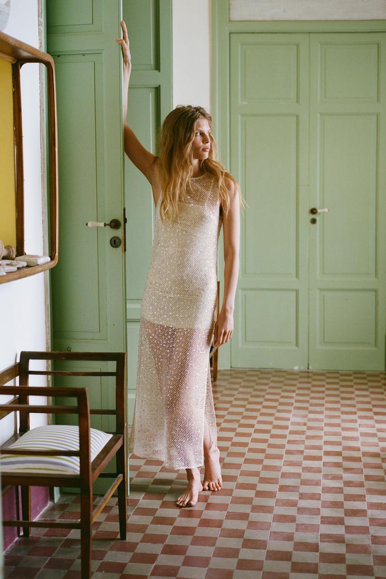 Vestido midi de lentejuelas