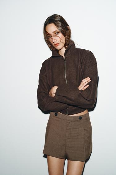 SHORT À PLIS ET BOUTONS - Kaki de Zara - Image 1