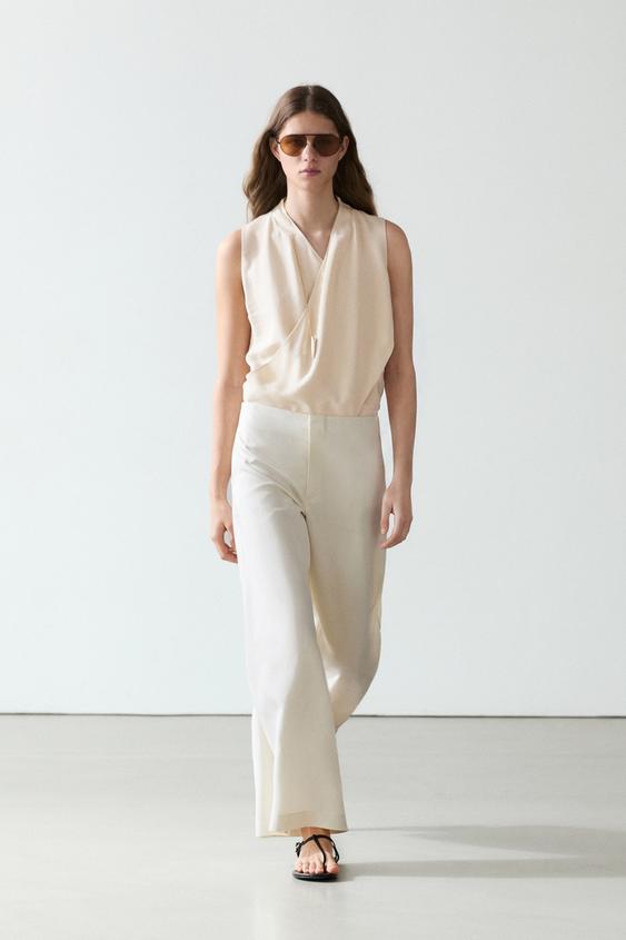 Flowing barrel fit trousers from Zara - $130