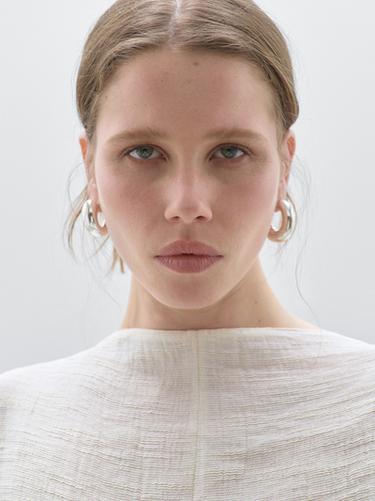 Zara Shirt with V-neckline at the back - Studio - Ecru