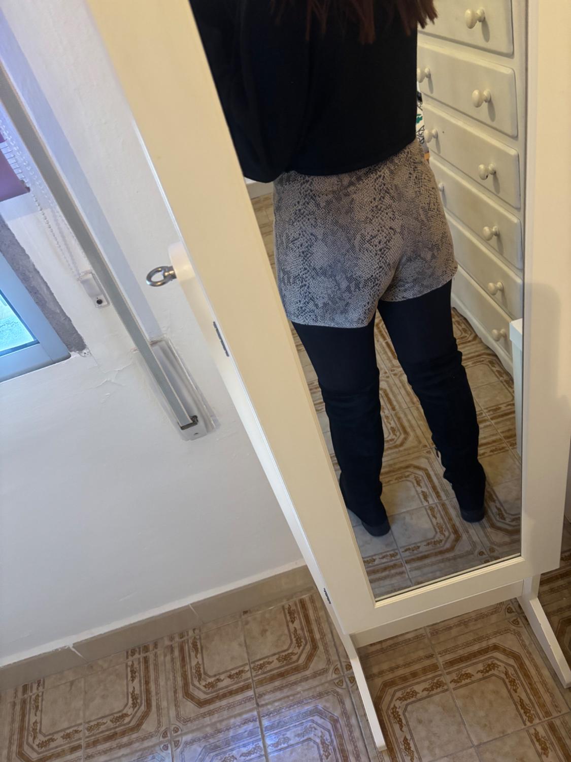 SNAKESKIN PRINT SKORT - Image 2