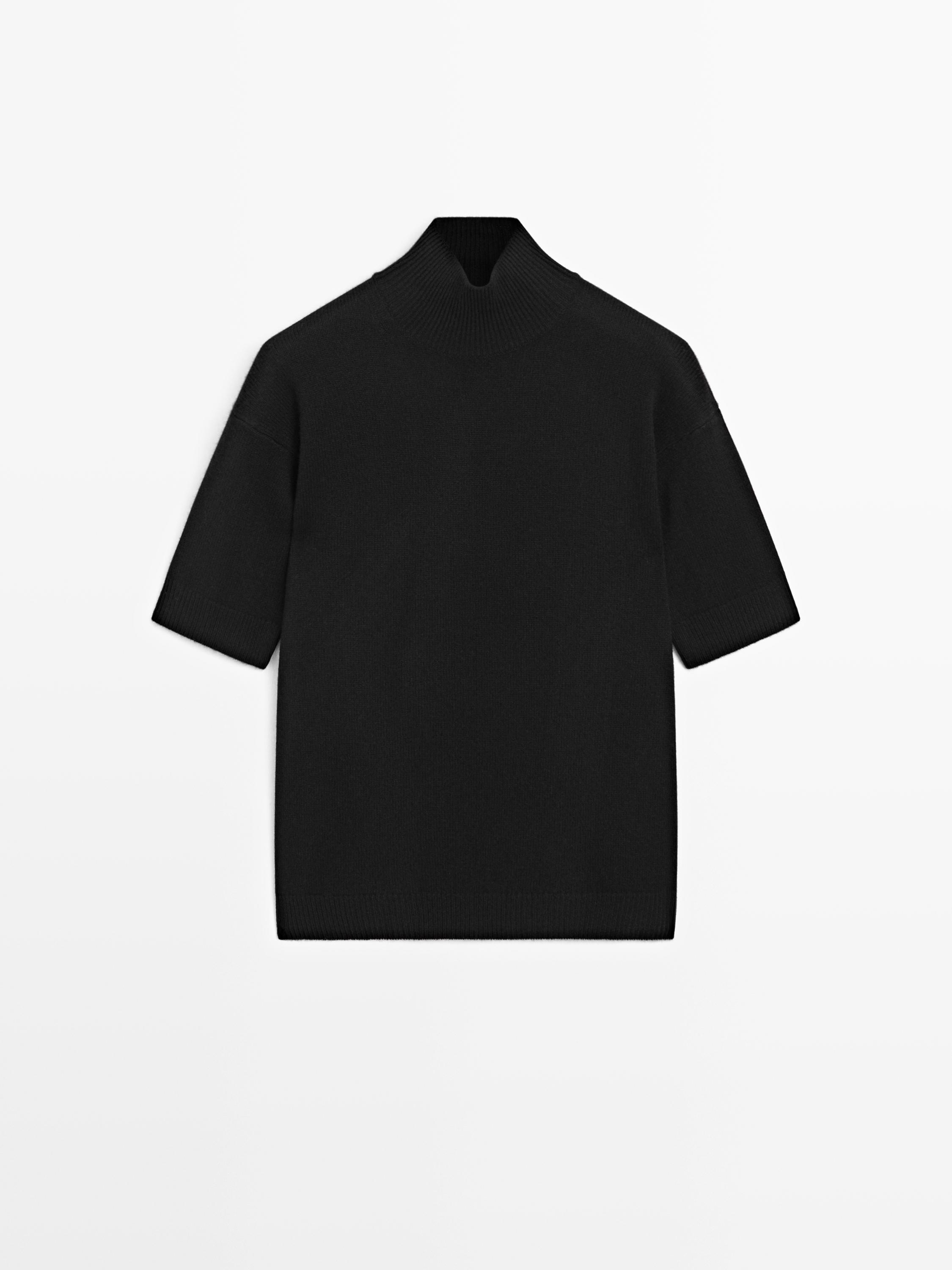 Short sleeve 100% wool knit sweater