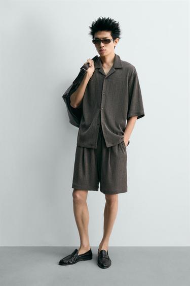 EMBOSSED RELAXED FIT BERMUDA SHORTS - Dark brown by Zara - Image 0