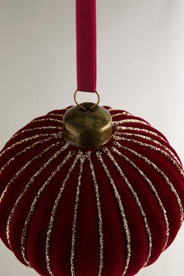 VELVET DIAMOND CHRISTMAS TREE DECORATION - Burgundy by Zara - Image 2