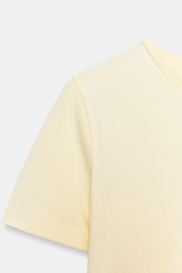 T-SHIRT COURT À MANCHES COURTES - Jaune clair de Zara - Image 2