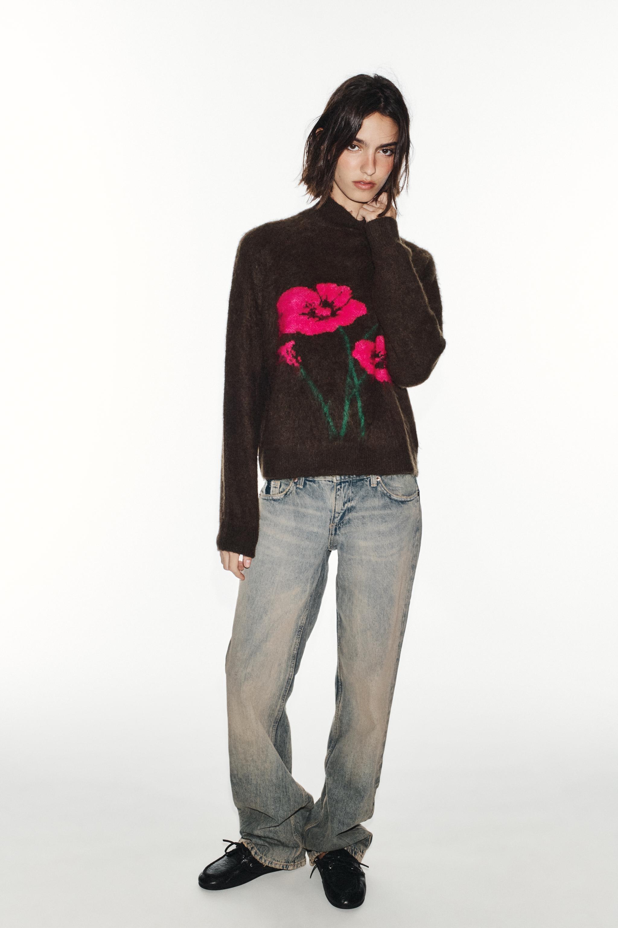 FLORAL KNIT SWEATER