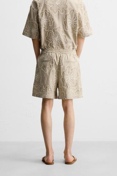 EMBOSSED EMBROIDERED BERMUDA SHORTS - Sand by Zara - Image 2
