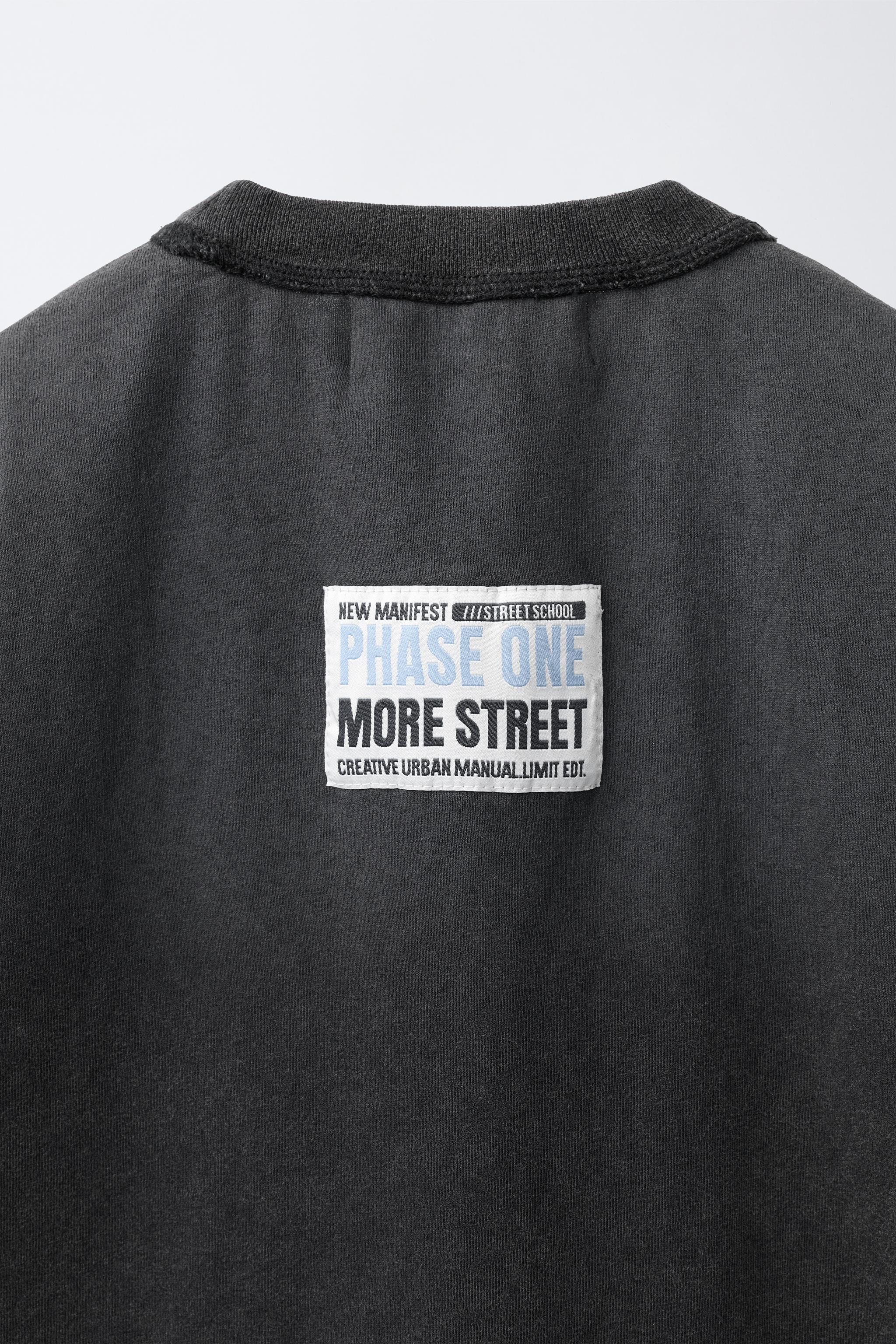 WASHED EFFECT T-SHIRT WITH TEXT