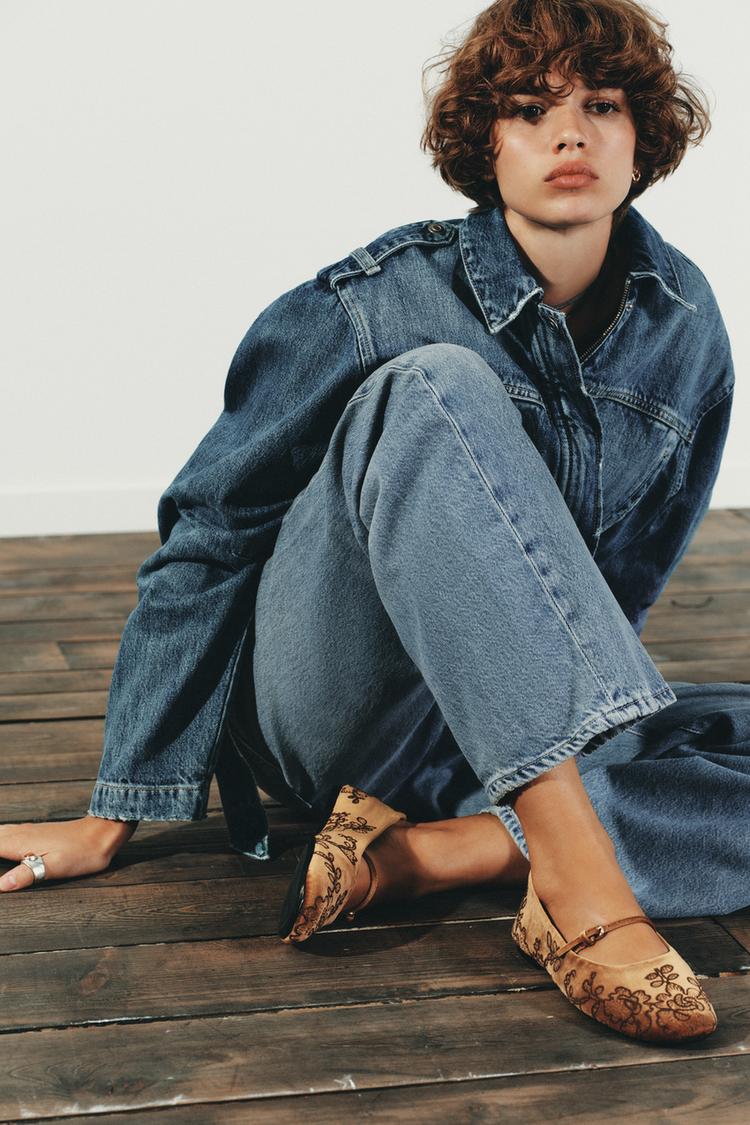 Bailarina Flats De Mezclilla FLATS BORDADOS EFECTO TERCIOPELO Ocre