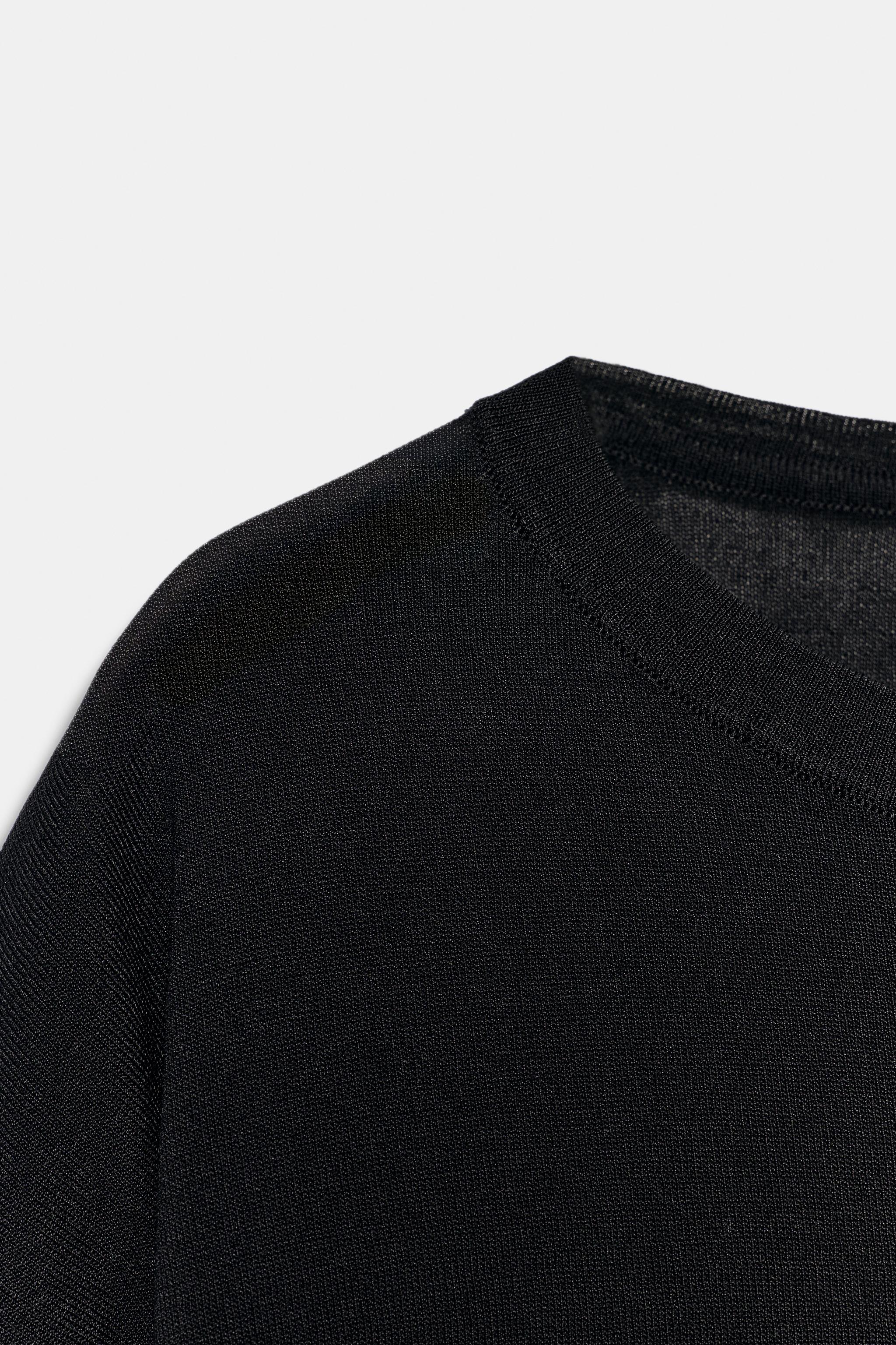 ELBOW-LENGTH SLEEVE KNIT TOP