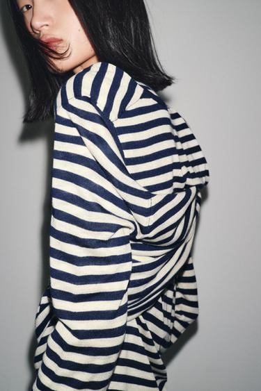 PULL EN MAILLE RAYÉE - Écru / Bleu de Zara - Image 3