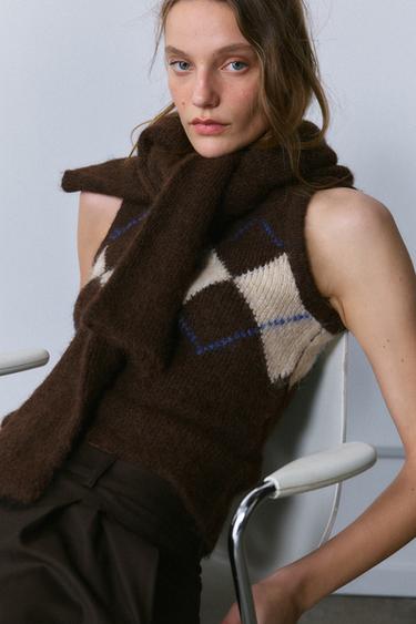 Zara KNIT ARGYLE VEST - Brown