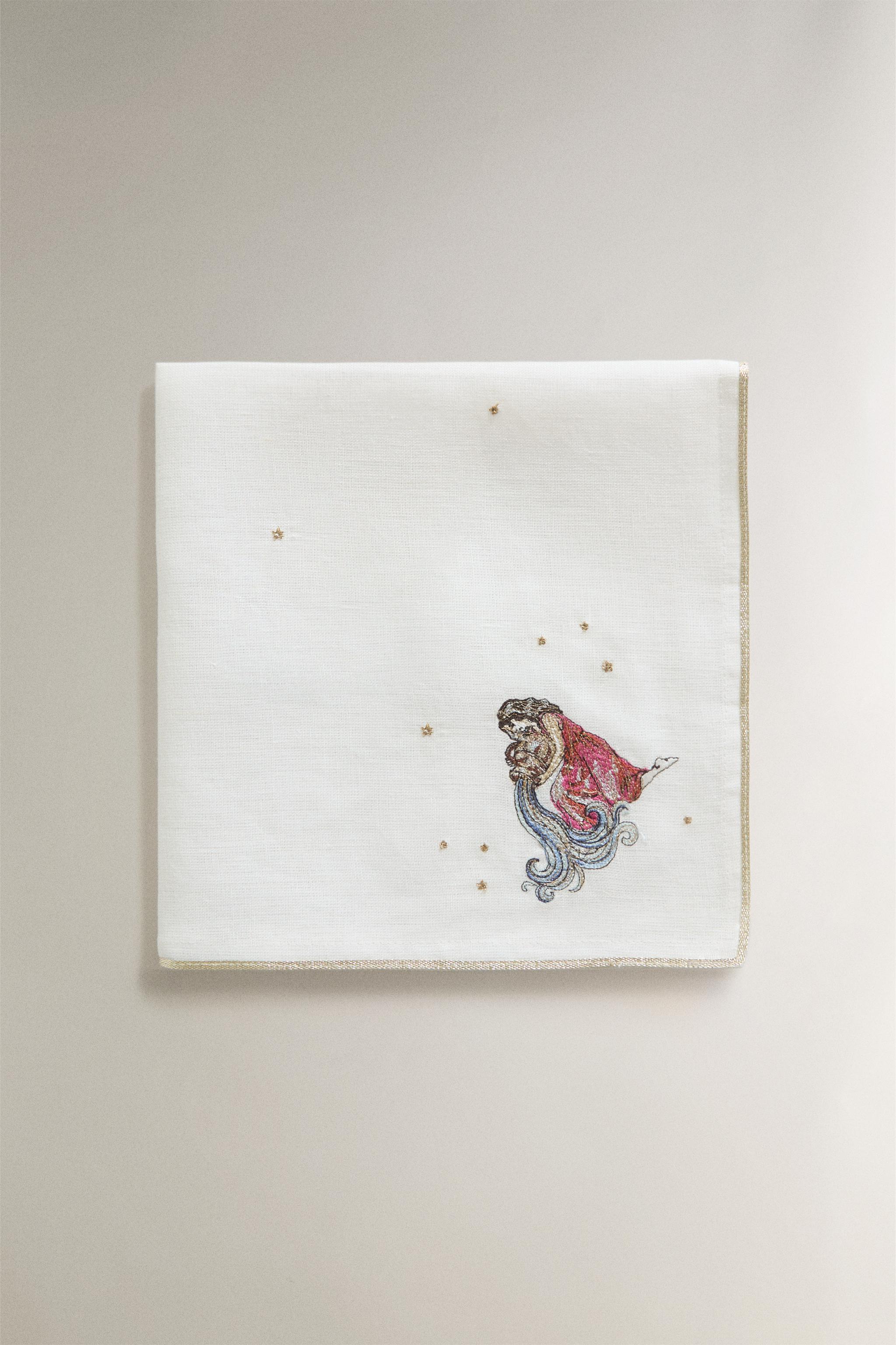 EMBROIDERED AQUARIUS LINEN NAPKIN | MARISA BERENSON