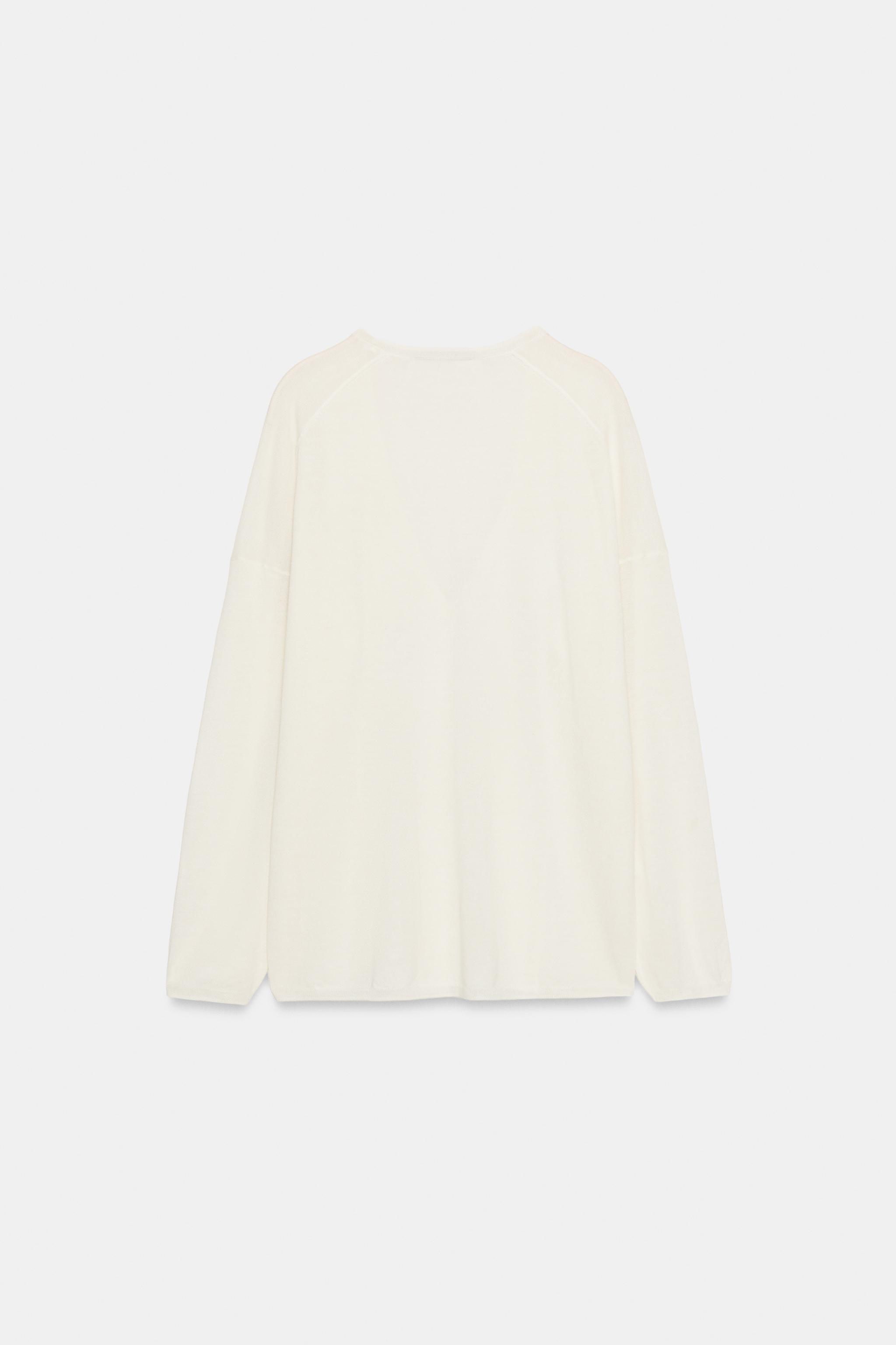 PULL EN MAILLE FINE COL V