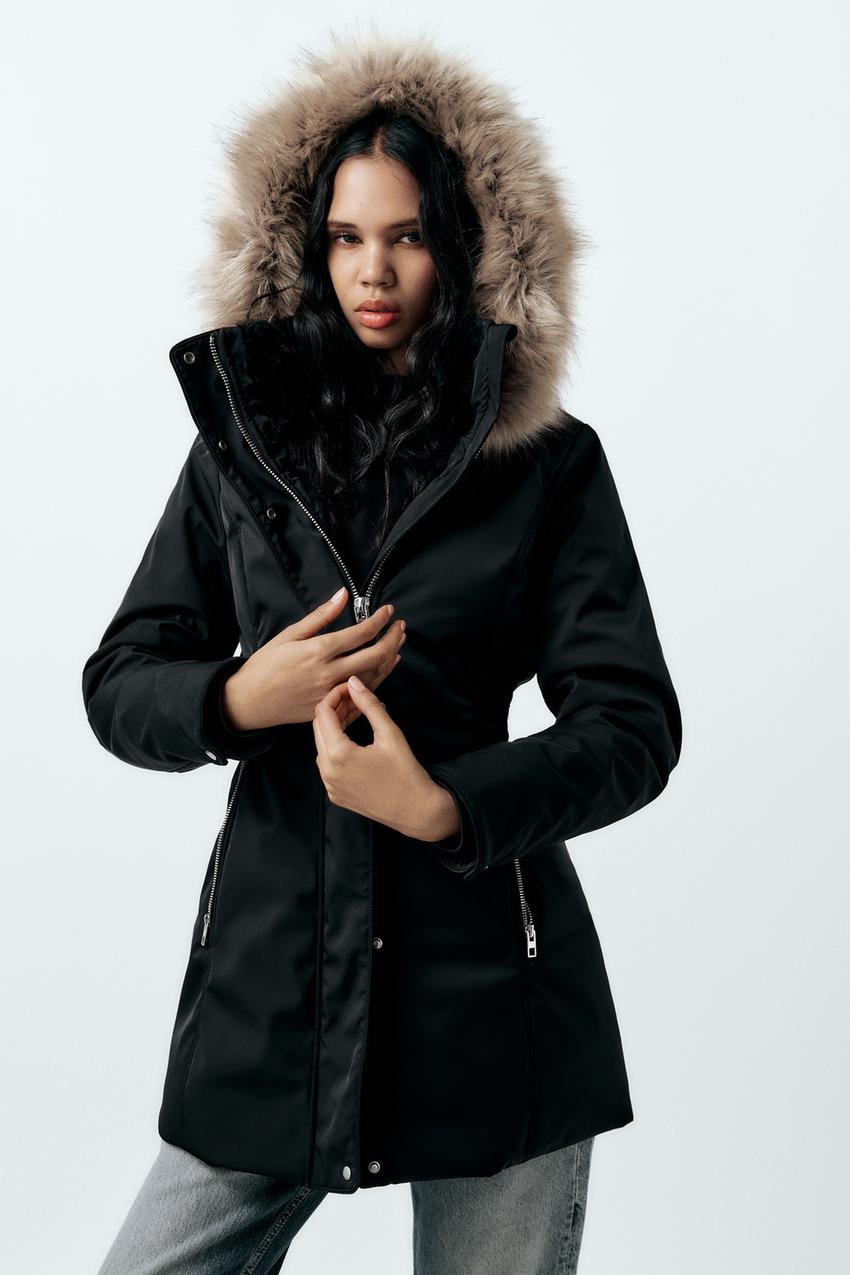 WATER AND WIND PROTECTION PARKA - Black