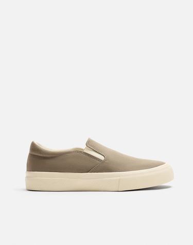 ZAPATILLA SIN CORDONES TEJIDO - Verde de Zara