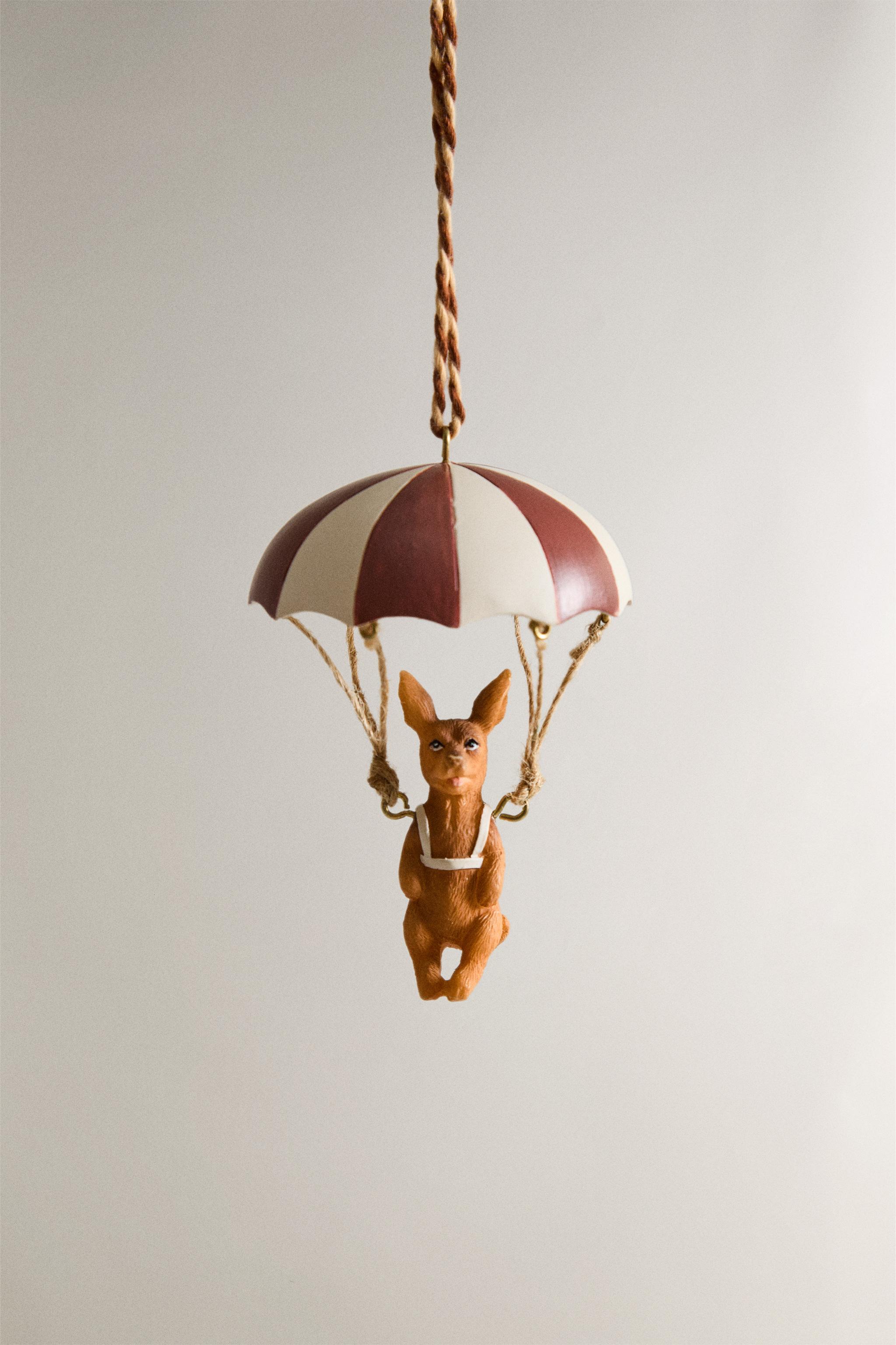 DOG WITH A PARACHUTE CHRISTMAS TREE ORNAMENT