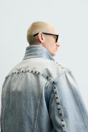 RELAXED FIT DENIM JACKET WITH METAL STUDS - Light blue by Zara - Image 6