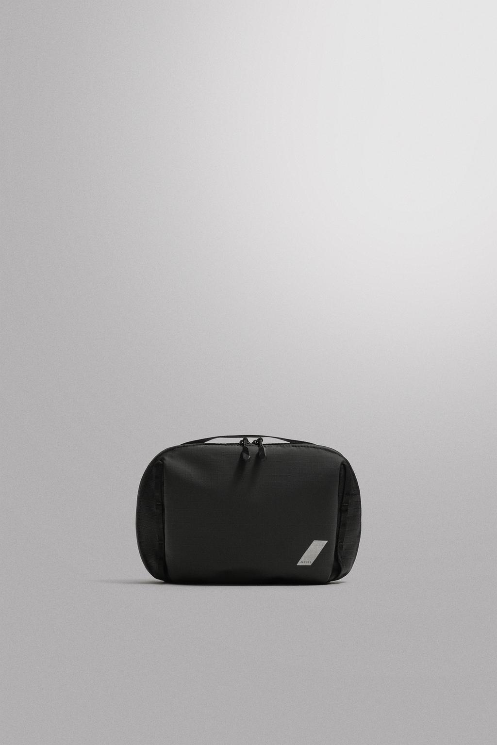Sports Toiletry Bag — Men's