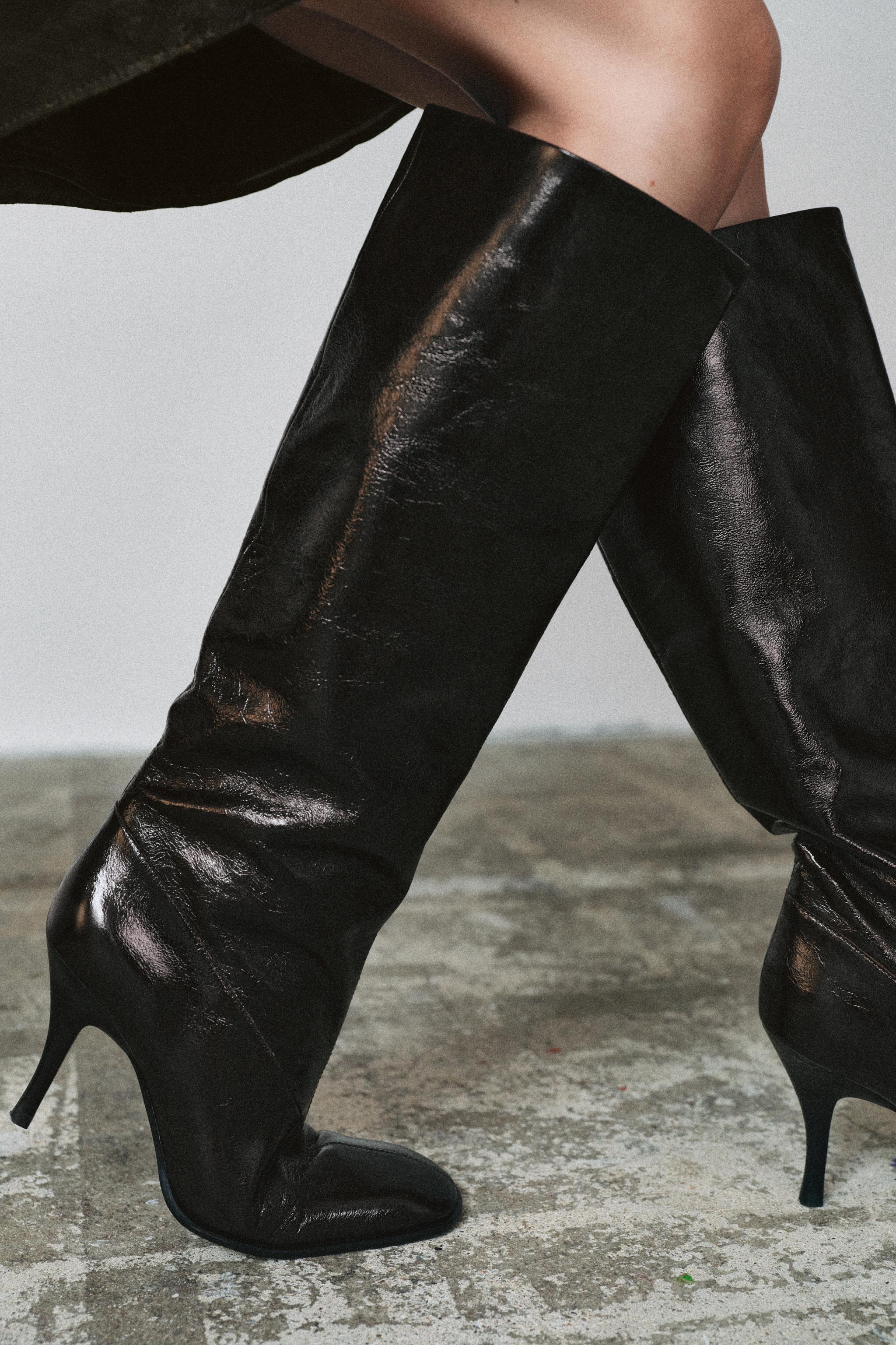 LIMITED EDITION LEATHER HEELED BOOTS
