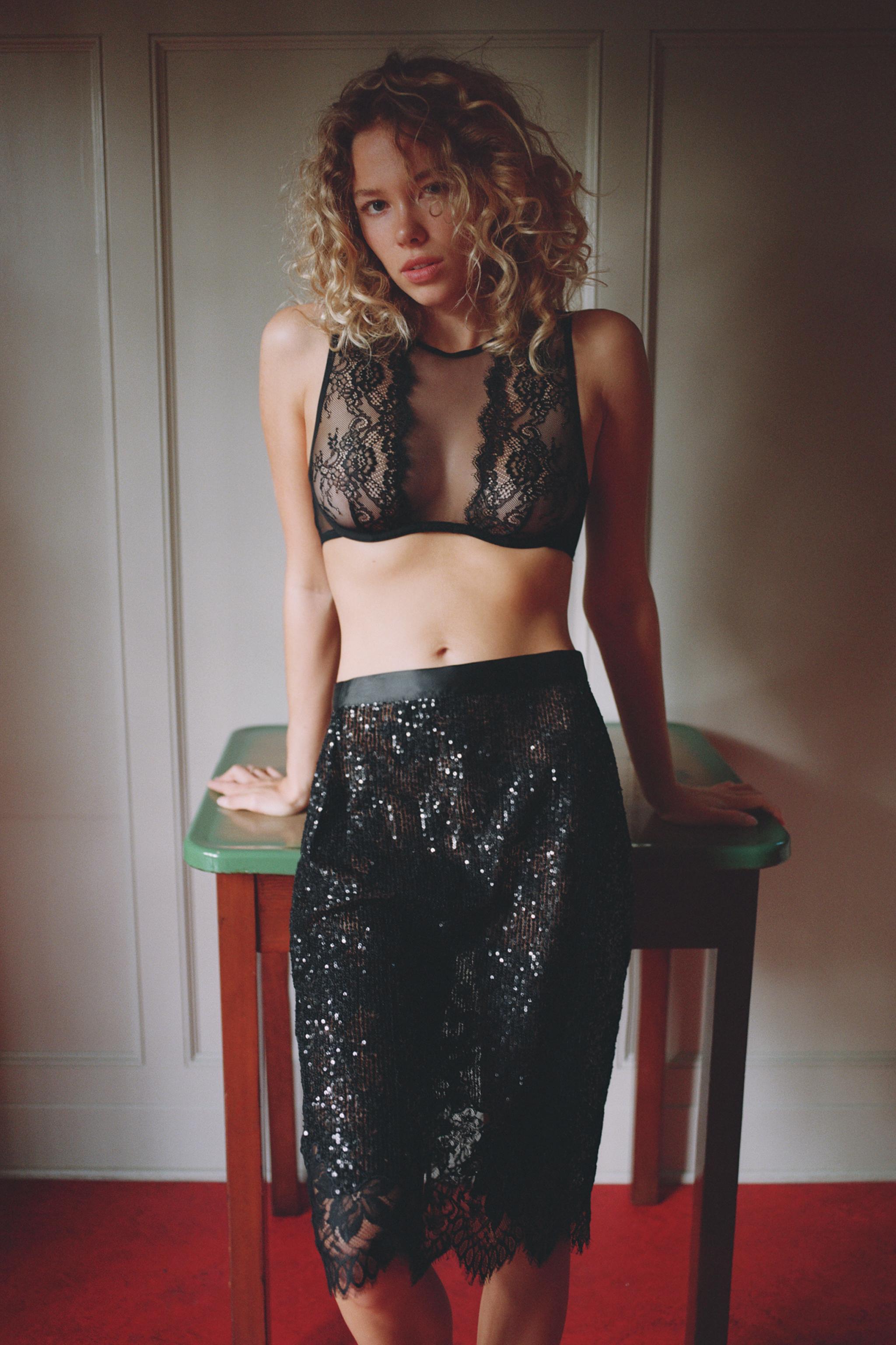 SEQUIN LACE COMBINATION SKIRT