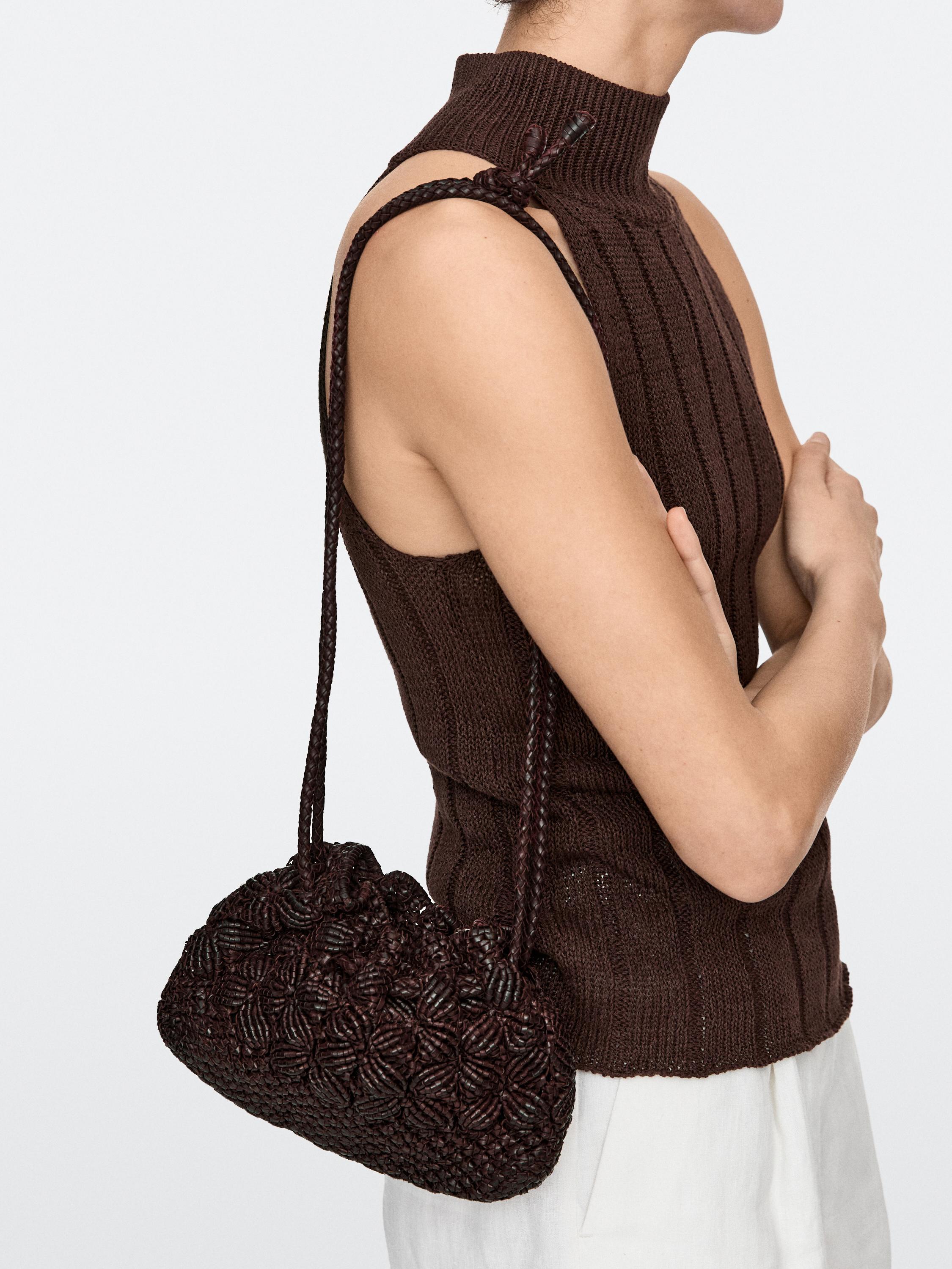 Sac pochette macramé en cuir nappa