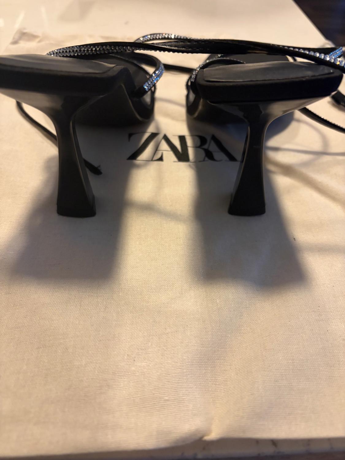 ZARA BLACK STRAPPY SANDALS WITH RHINESTONES SIZE 37 - Image 4