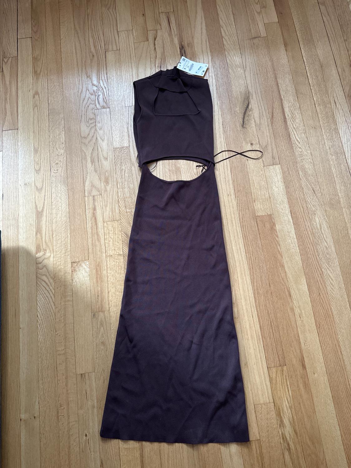 CUT OUT KNIT DRESS - Image 3