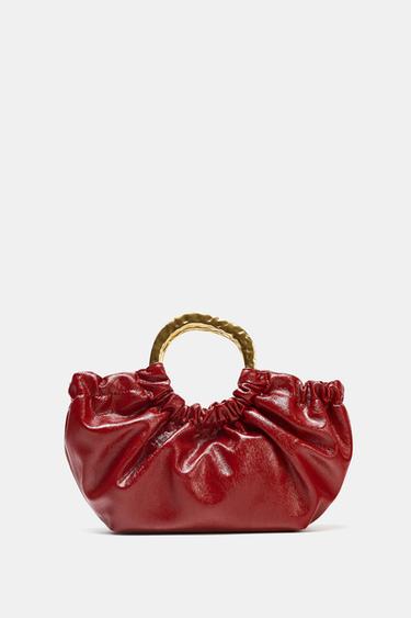 SACA DE MANO FRUNCIDA - Rojo de Zara