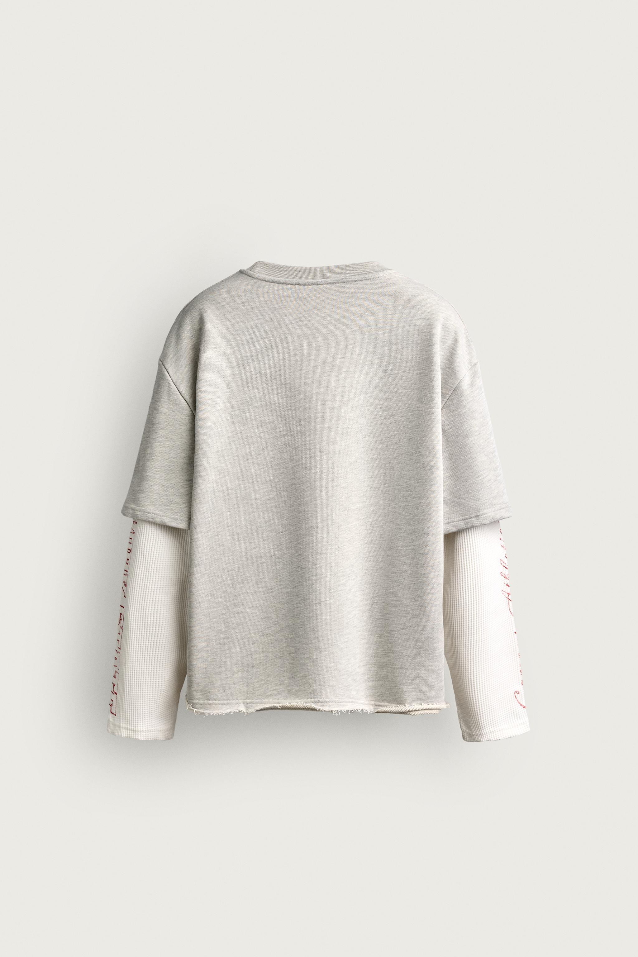 LAYERED EFFECT GRAPHIC T-SHIRT
