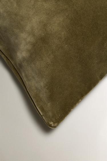 HOUSSE DE COUSSIN VELOURS UNIE - Vert de Zara - Image 1