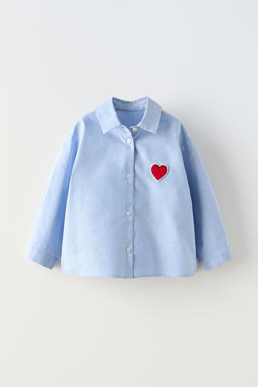 РУБАШКА С НАШИВКОЙ «СЕРДЦЕ» — СИНИЙ от Zara — изображение 0