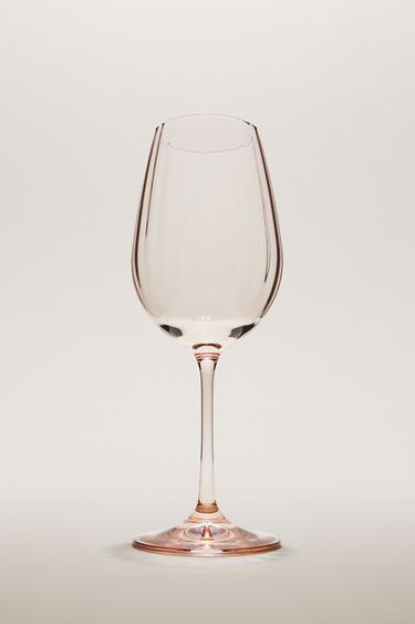 Zara CRYSTALLINE WINE GLASS WITH RAISED DESIGN - 粉紅色