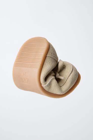 CHAUSSURES BAREFOOT EN CUIR - Marron sable de Zara - Image 2