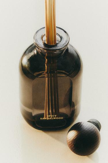 (185 ML) DIFFUSEUR À BÂTONNETS SPICY SANDALWOOD - Gris chiné de Zara - Image 4
