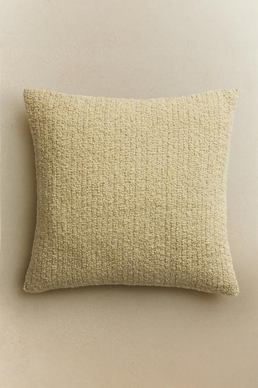 Zara WAVY WOOL BLEND THROW PILLOW COVER - Vanilla