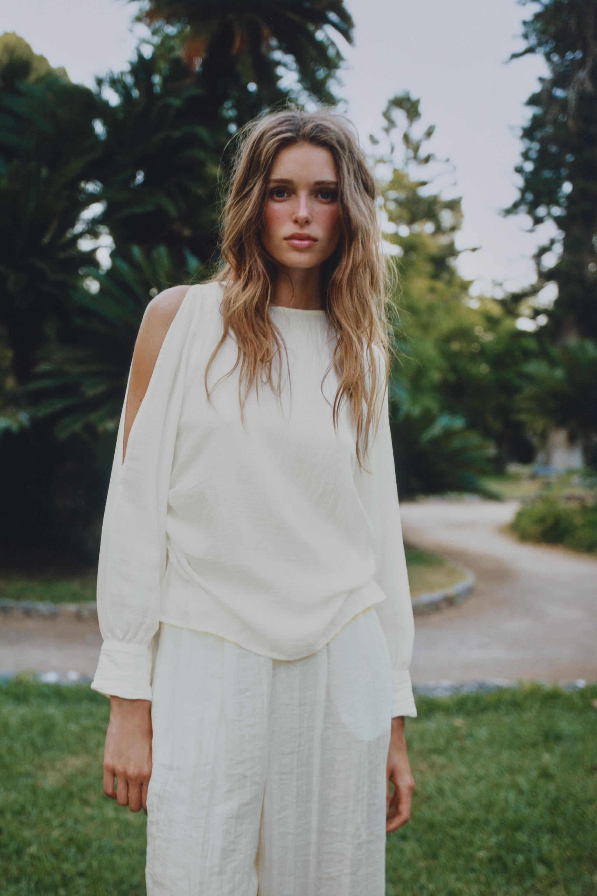 BLOUSE WITH SLEEVE SLITS — Ecru