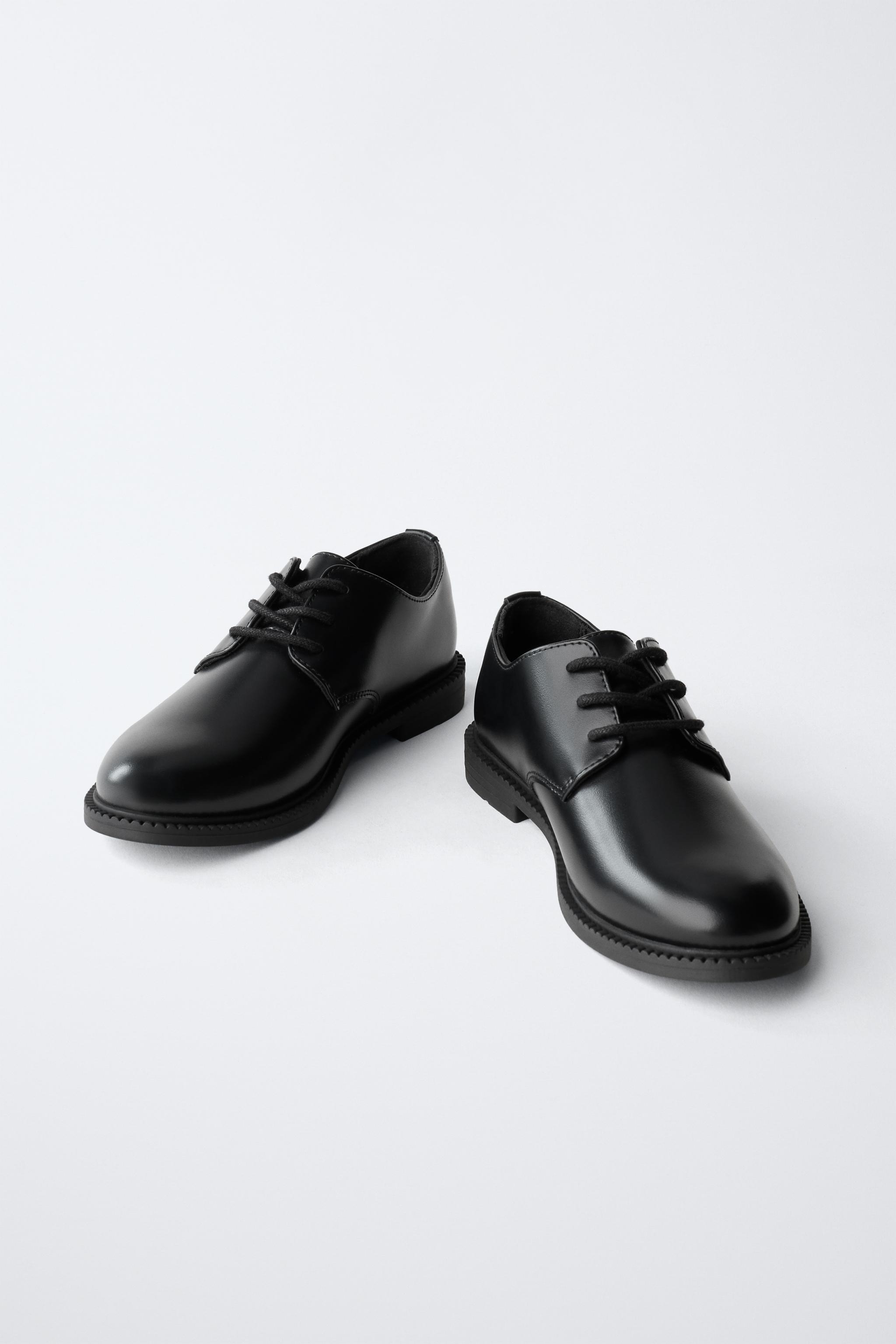 CLASSIC DERBY SHOES