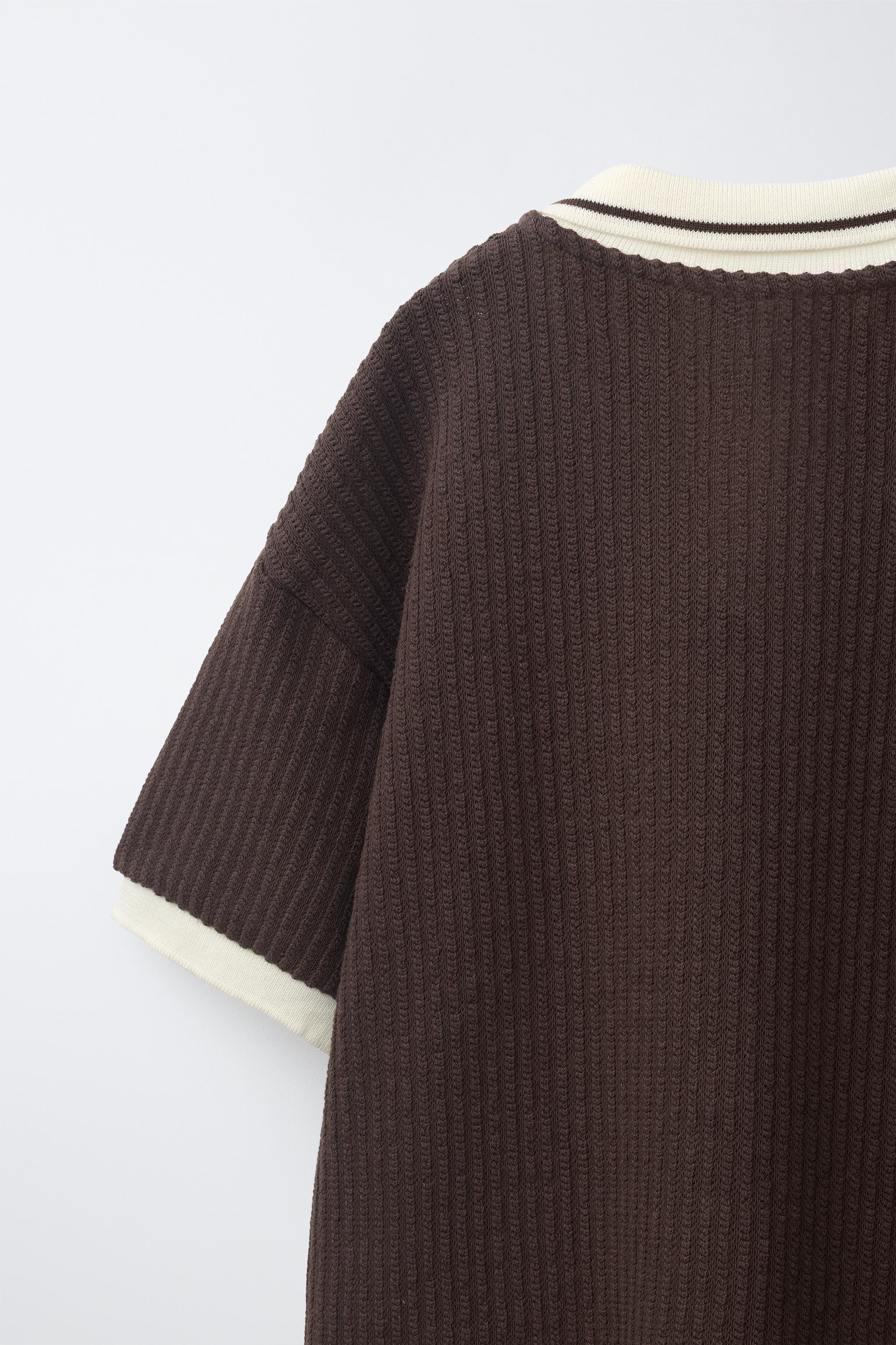 EMBROIDERED TEXTURED POLO
