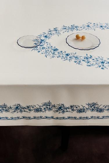 SATINIERTE BLUMEN-TISCHDECKE - Blau von Zara