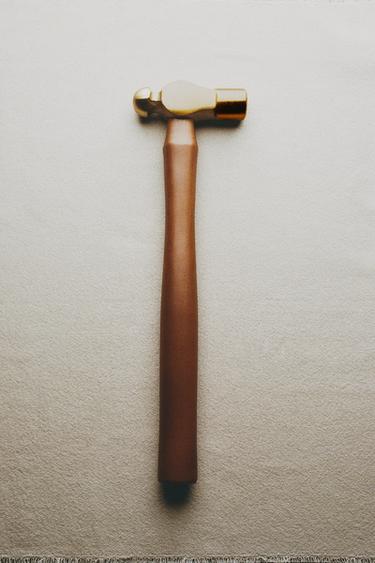 STEEL PEEN HAMMER - Brown by Zara
