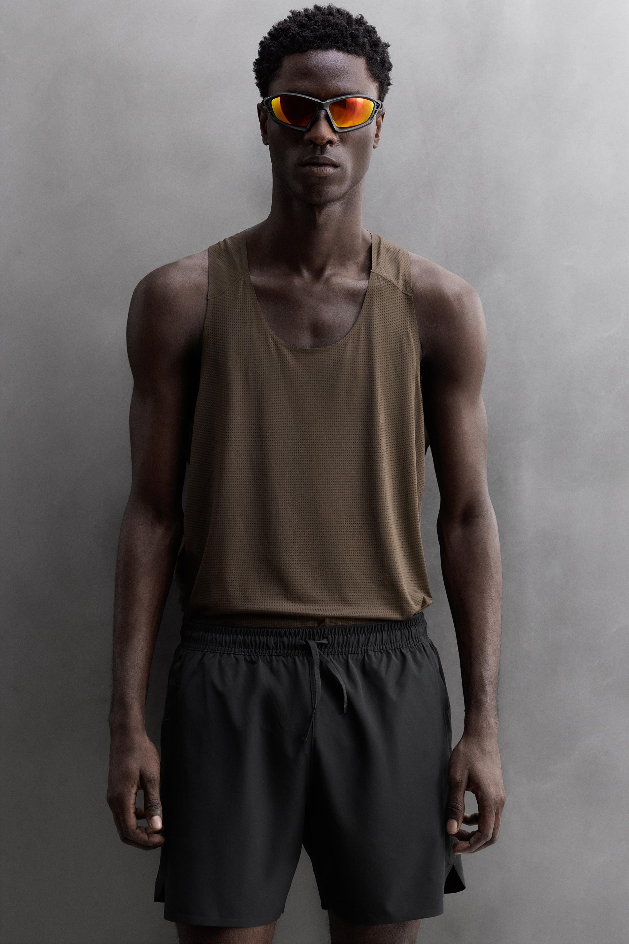 BASIC TRAINING SHORTS