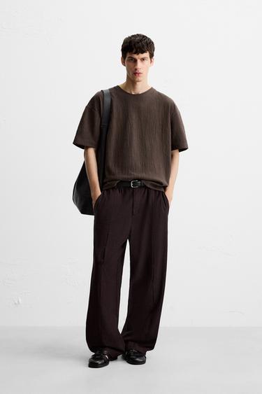 T-SHIRT RELAXED FIT MET STRUCTUUR - Chocolade van Zara