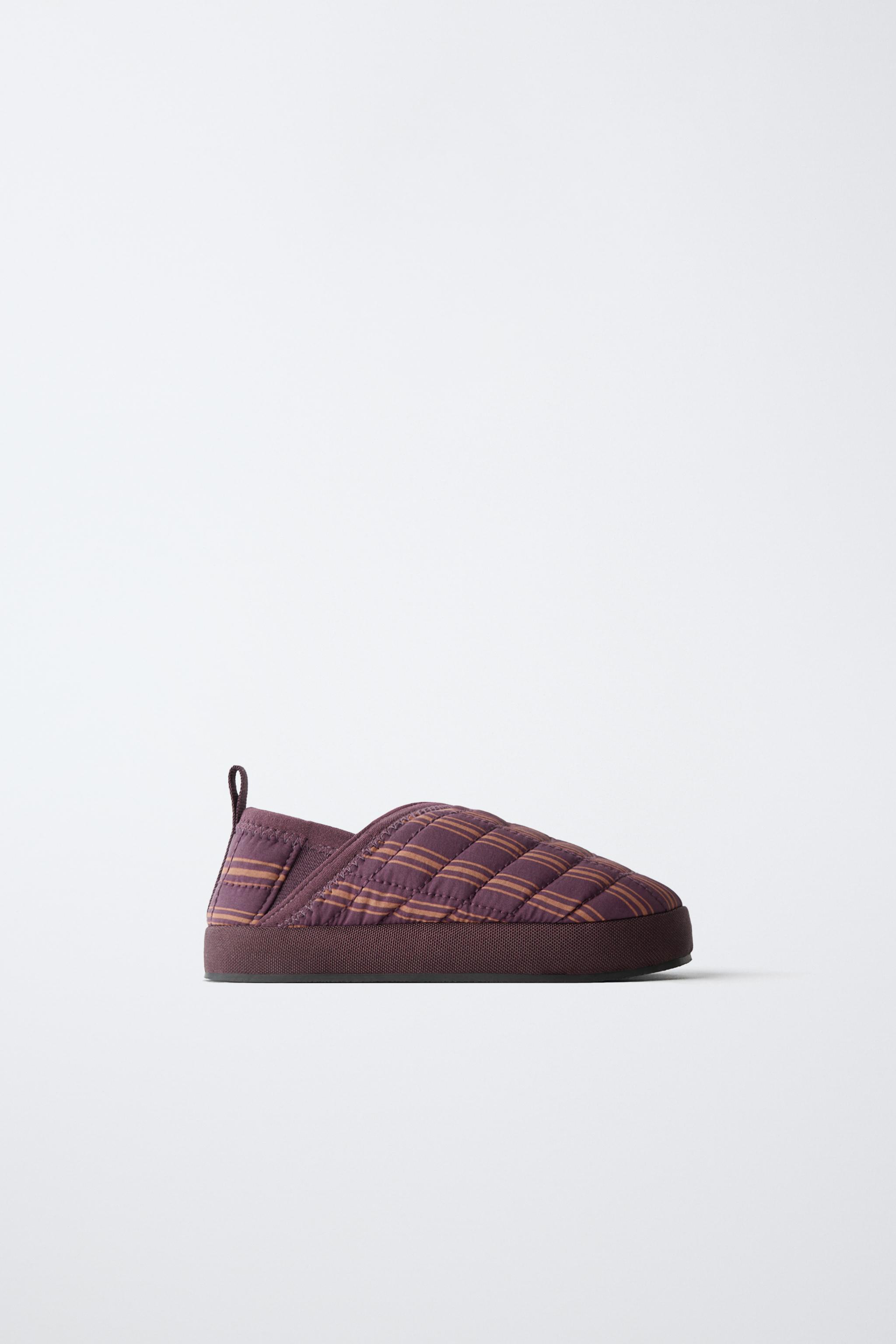 PLAID SLIPPERS — Burgundy Red
