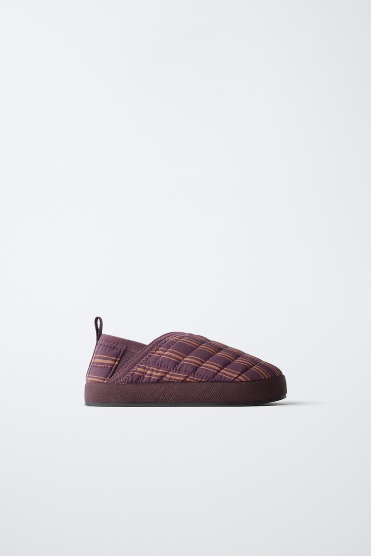 Zapatillas tipo slipper a cuadros