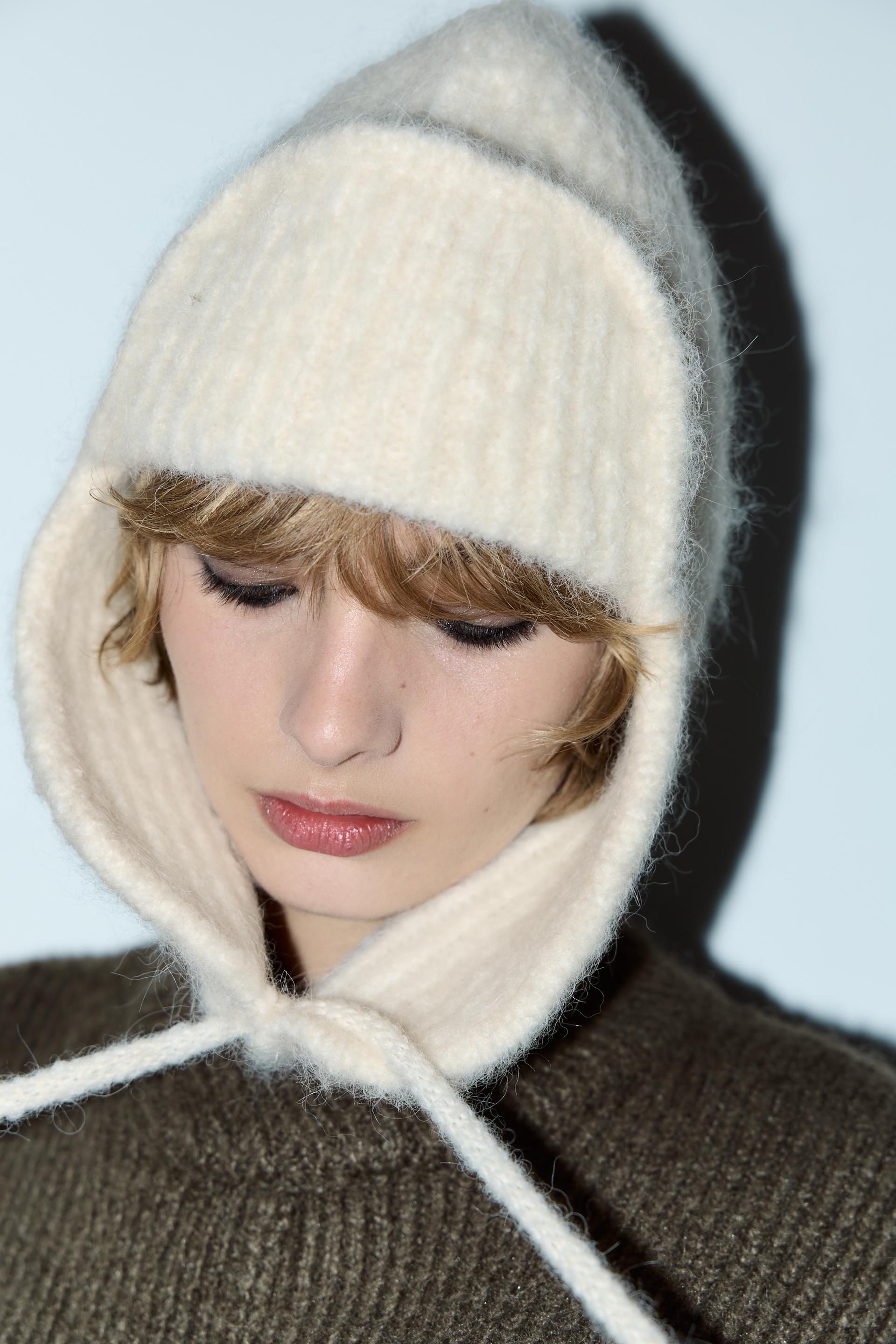 ALPACA HOOD WITH EARMUFFS Ecru ZARA United Kingdom alpaca-hood-with-earmuffs-ecru-zara-united-kingdom